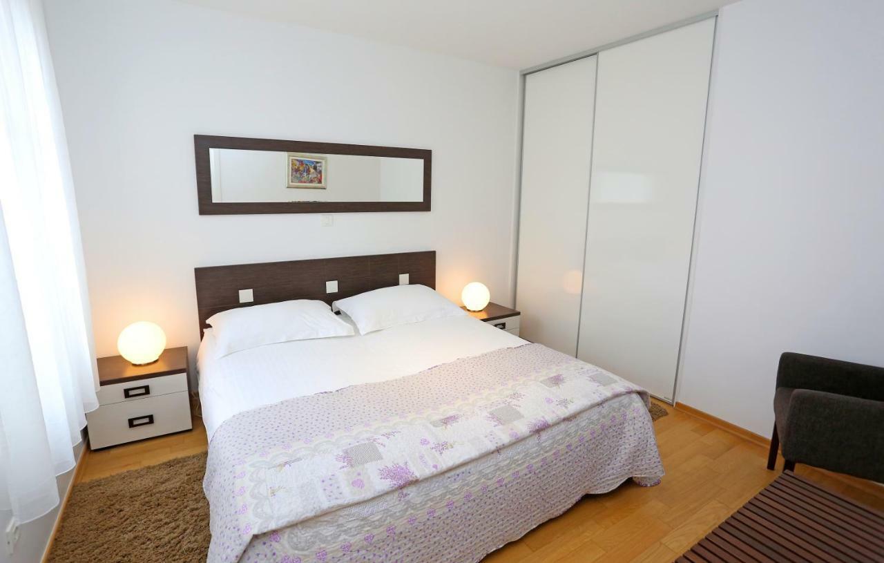 Luxury Apts Leone Split Centre Екстер'єр фото
