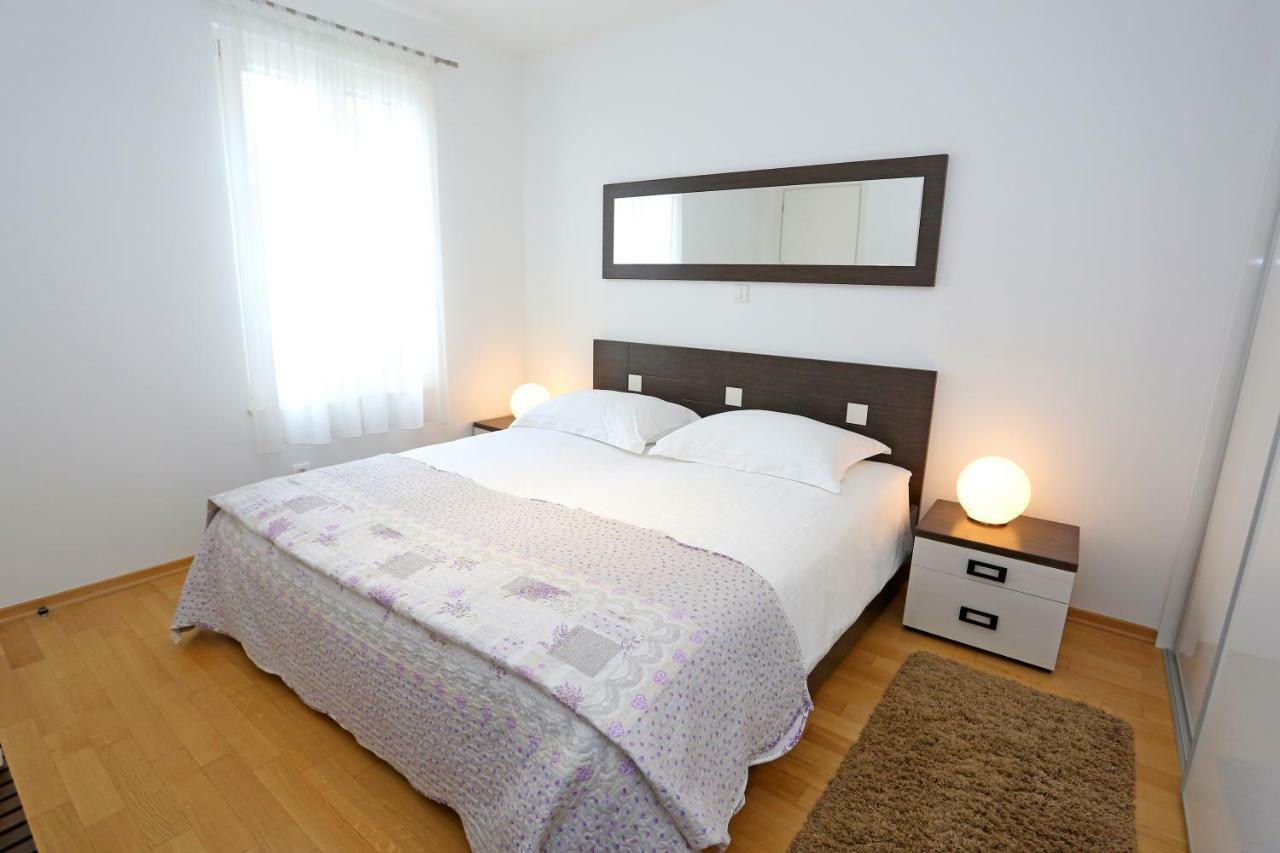 Luxury Apts Leone Split Centre Екстер'єр фото