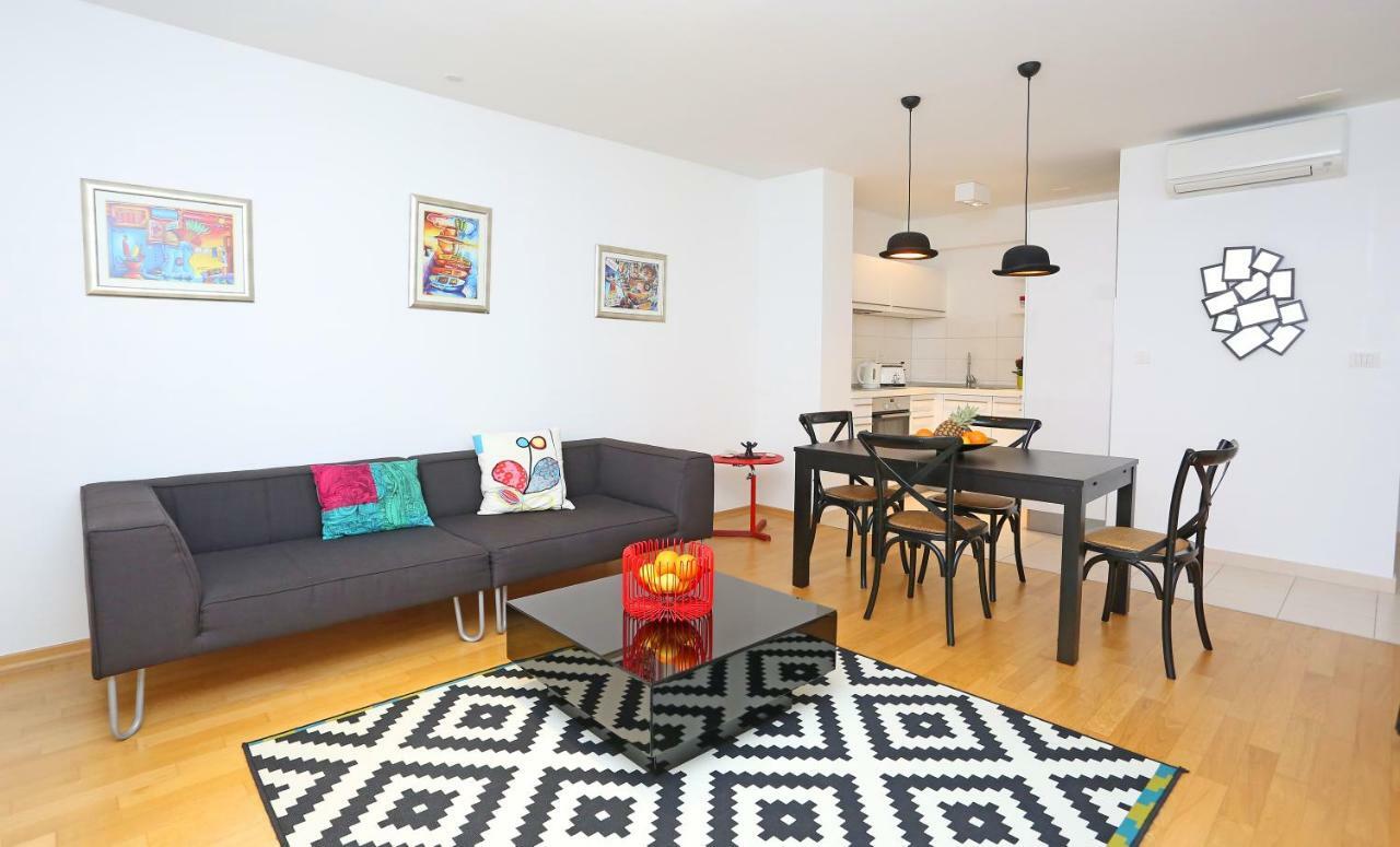 Luxury Apts Leone Split Centre Екстер'єр фото
