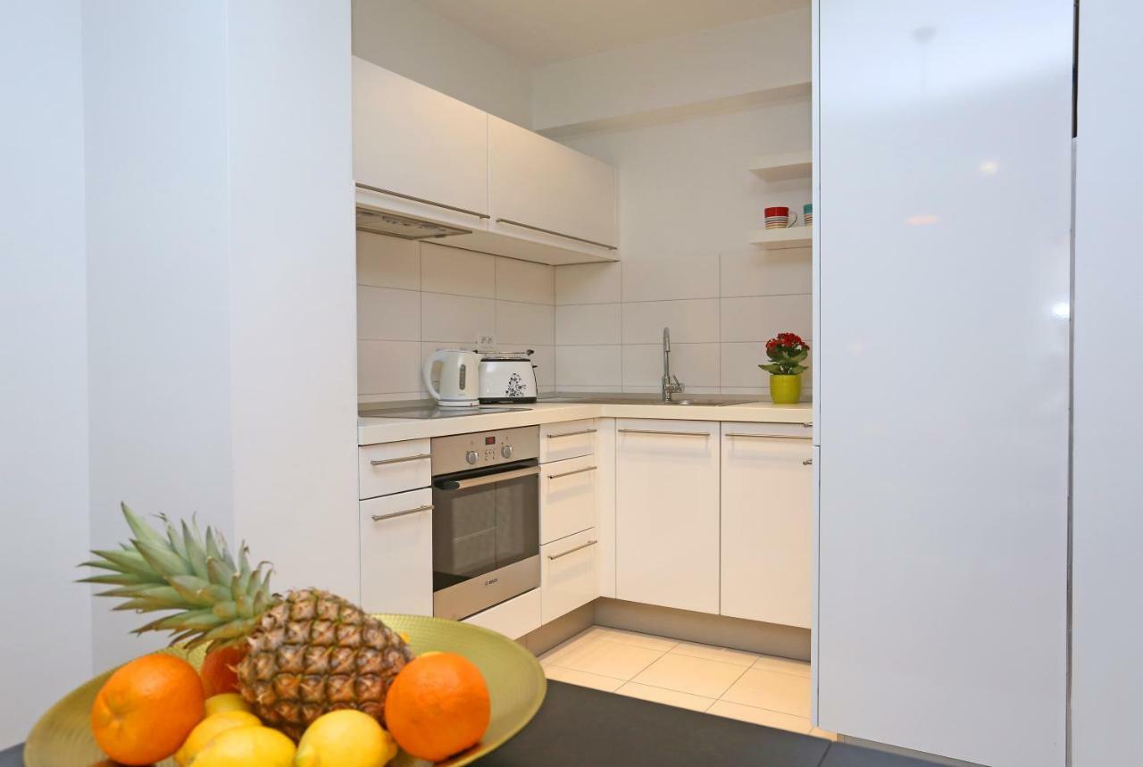 Luxury Apts Leone Split Centre Екстер'єр фото