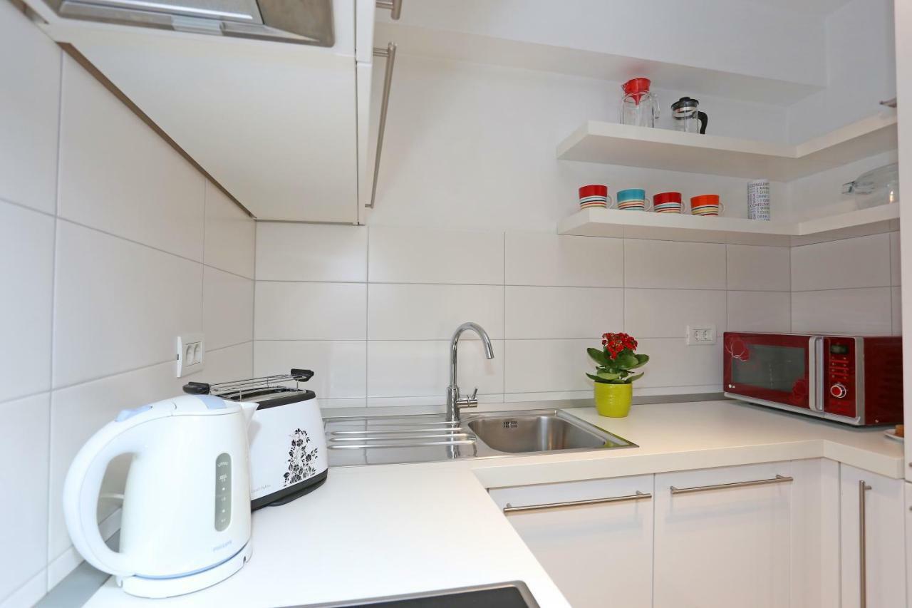 Luxury Apts Leone Split Centre Екстер'єр фото
