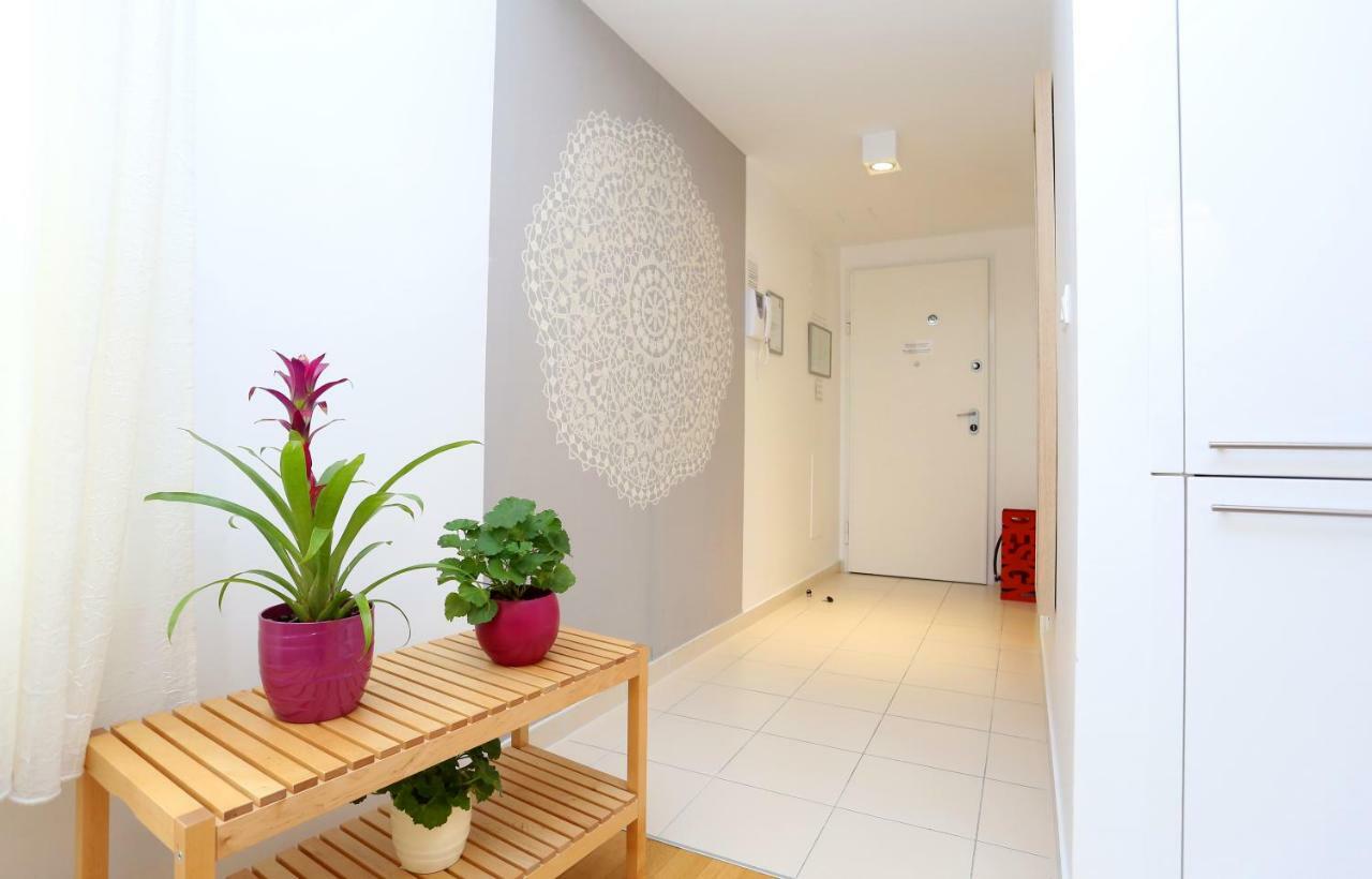 Luxury Apts Leone Split Centre Екстер'єр фото
