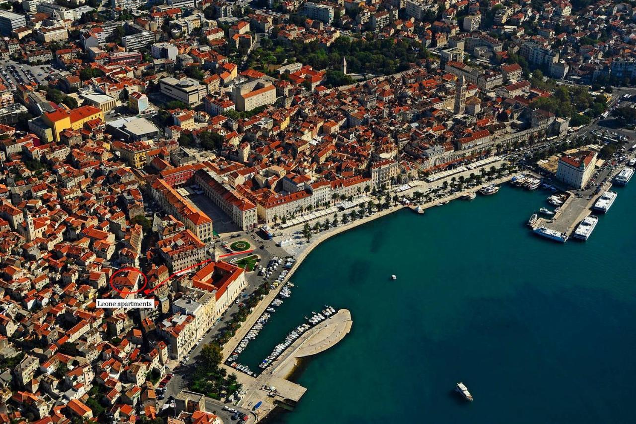 Luxury Apts Leone Split Centre Екстер'єр фото