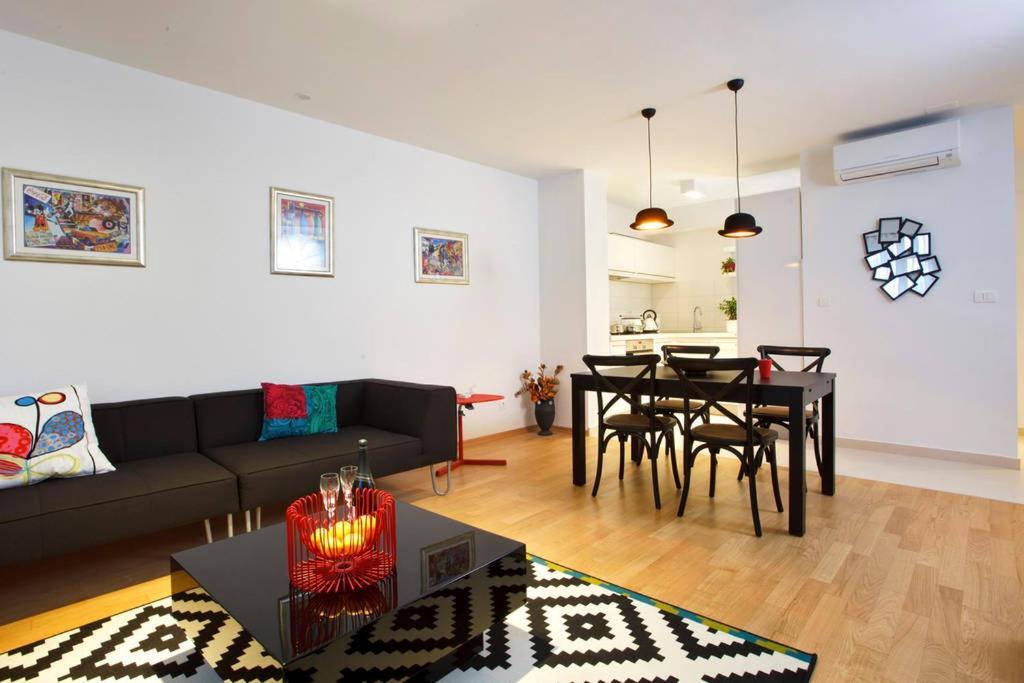 Luxury Apts Leone Split Centre Екстер'єр фото