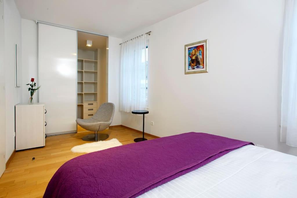 Luxury Apts Leone Split Centre Екстер'єр фото