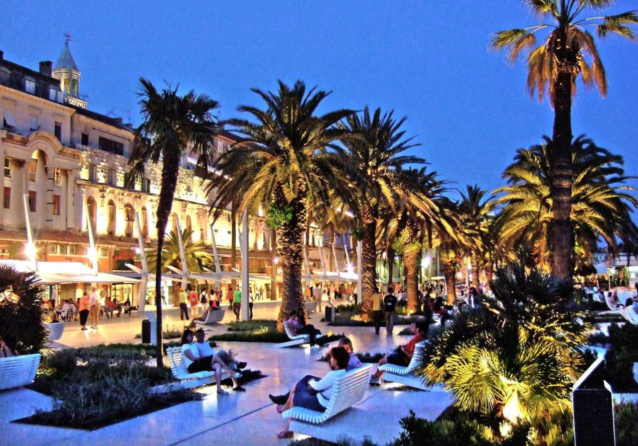 Luxury Apts Leone Split Centre Екстер'єр фото