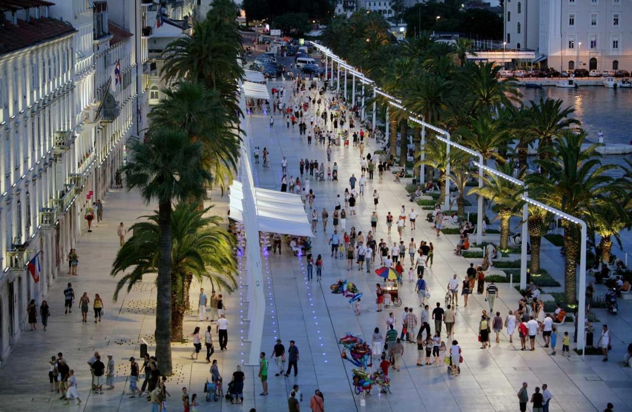 Luxury Apts Leone Split Centre Екстер'єр фото